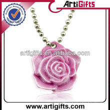 2013 Newest style fashion resin flower pendant